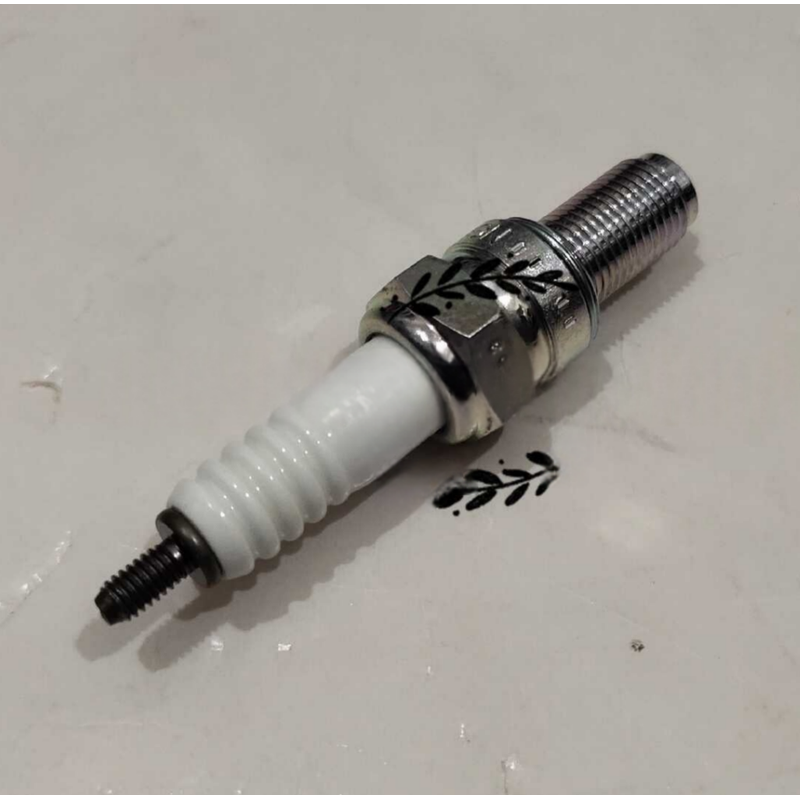 Свеча зажигания для мотоцикла  – обзор и цена Motorcycle Spark Plug